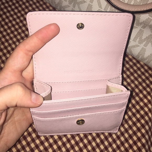 Michael Kors Wallet - Picture 2 of 3